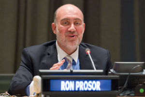 L'ambasciatore di Israele presso le Nazioni Unite, Ron Prosor