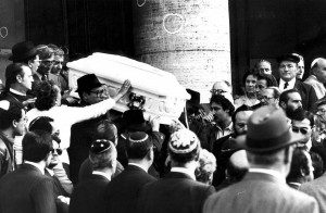 I funerali di Stefano Tachè 
