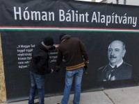 Ungheria blocca statua del filo nazista Homan