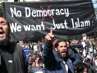 L’Islam è compatibile con la democrazia?