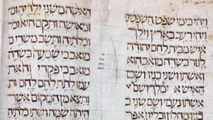 Restaurato l’antico testo ebraico salvatosi per miracolo dalle razzie naziste