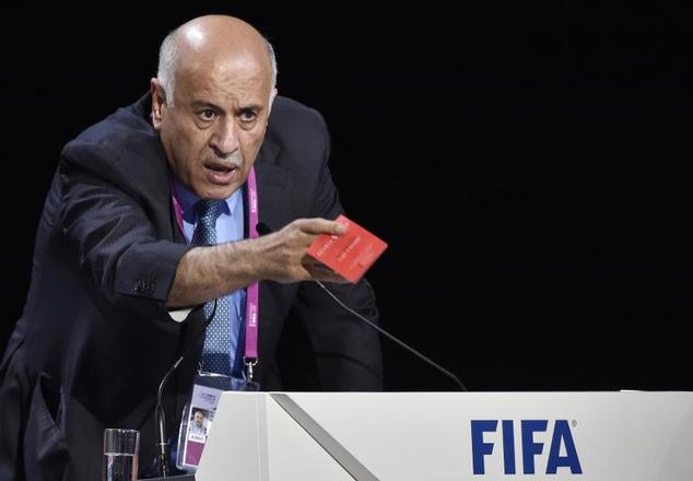 La Fifa sospende il presidente Rajoub, la Federazione palestinese protesta