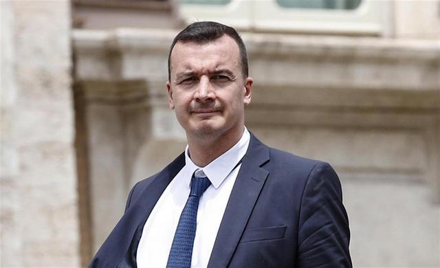 Casalino, frasi Hitler ed ebrei: è polemica