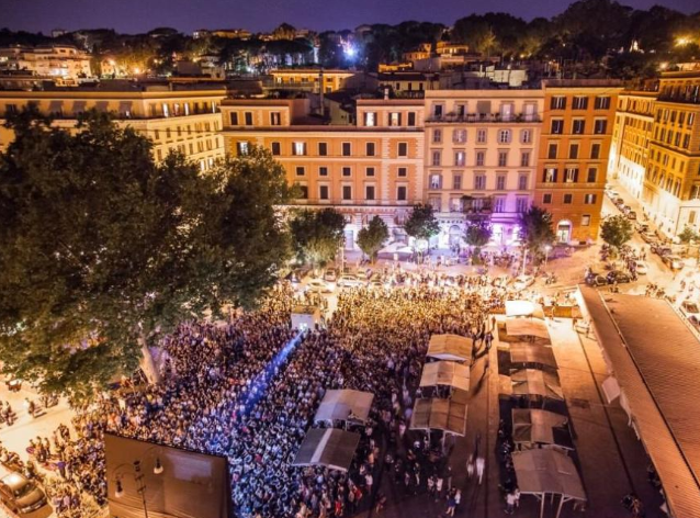 Roma aggressione fascista