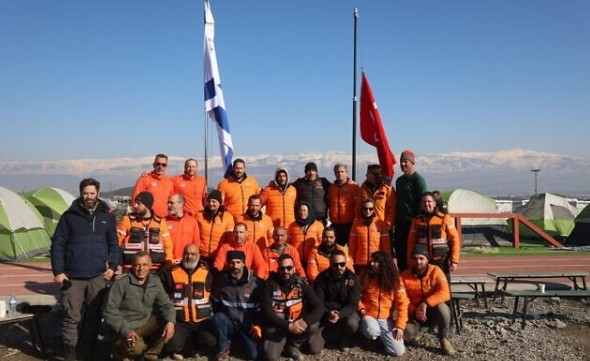 Terremoto in Turchia, squadra israeliana torna in patria dopo le minacce