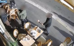 roma-aggressione-bambino-kippa-egiziano