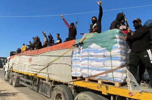 Le dinamiche oscure degli aiuti umanitari ai palestinesi